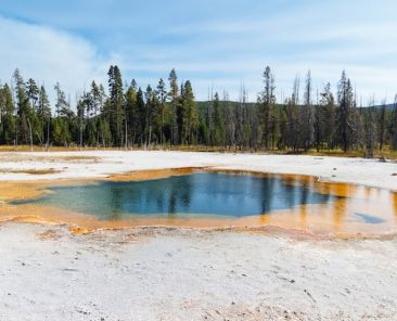 best_suvs_for_yellowstone_travel_from_bozeman_32512285_featured